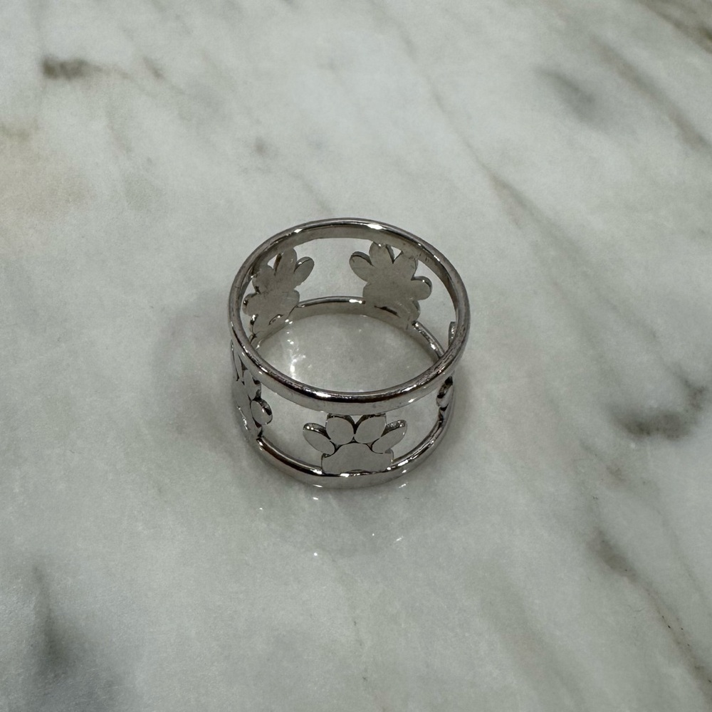Turkish Sterling silver band ring with dog paws - Picture 3 of 6